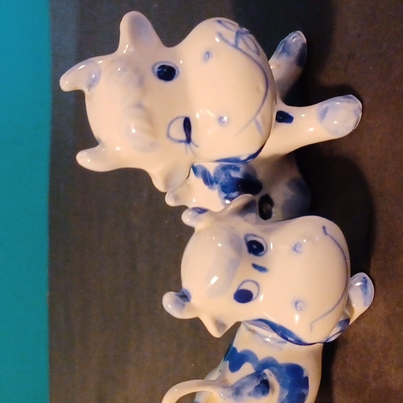 enesco-accents-vintage-enesco-cow-figurines-set-of-two-poshmark